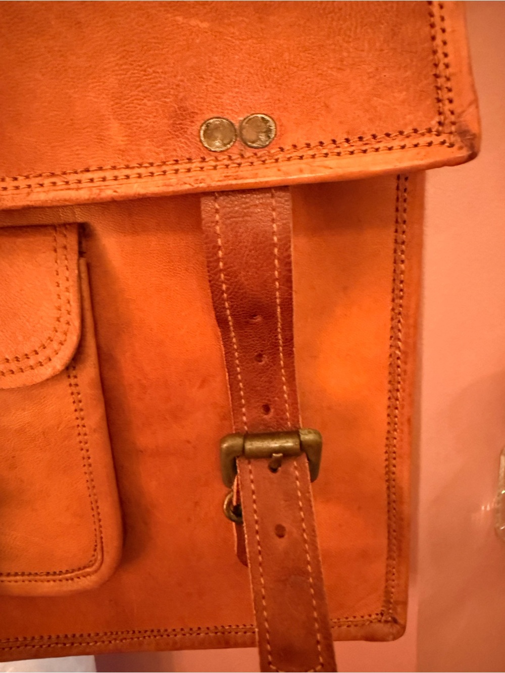 Vintage Leather Messenger Bag - Brown Shoulder Satchel - Picture 4 of 11